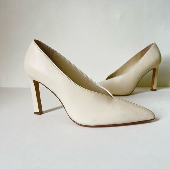 Vince Camuto Setenda Almond Milk Leather Pointed Toe Heeled Pumps Shoe Size 8.5 - Picture 2 of 16